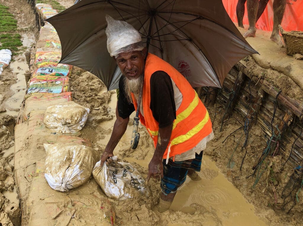 a rohingya refugee helps repair damage in cox's bazar