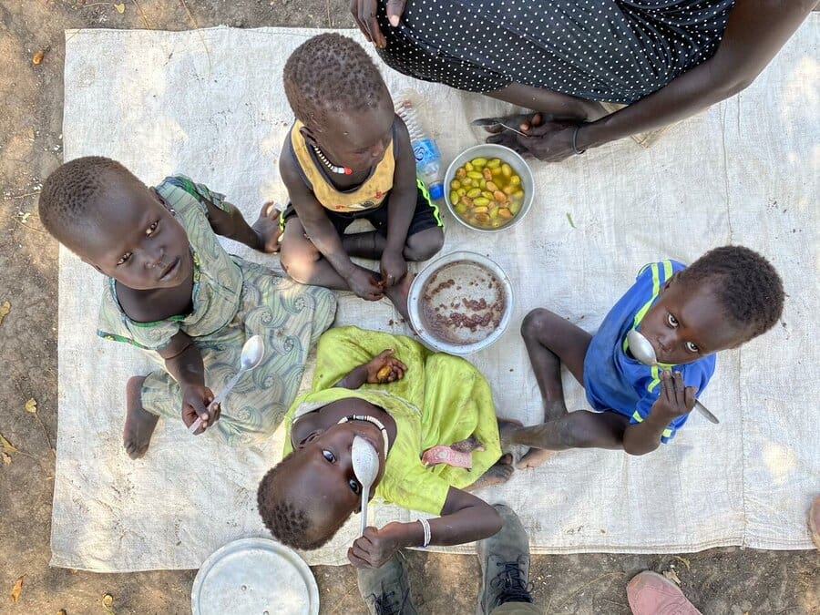 In South Sudan, famine severely impacts children