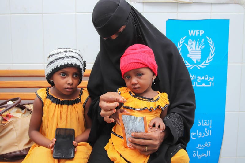A WFP clinic in Yemen helps alleviate hunger and famine.